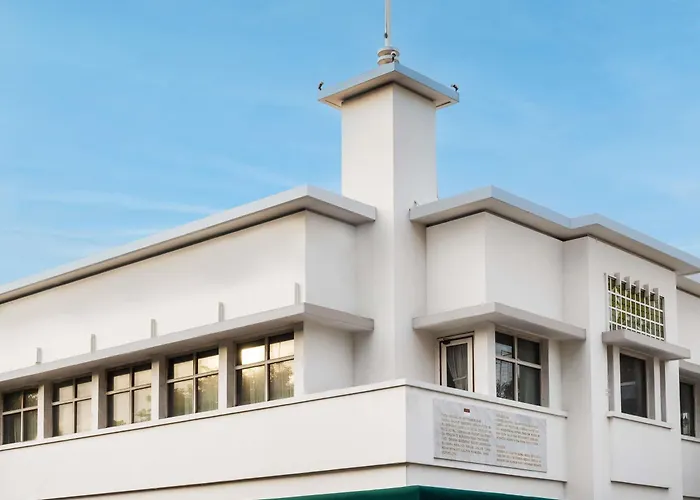 Hotel Majapahit Surabaya Mgallery